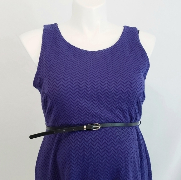 NWOT Motherhood Maternity Sleeveless A-Line Purple Chevron - Picture 2 of 11